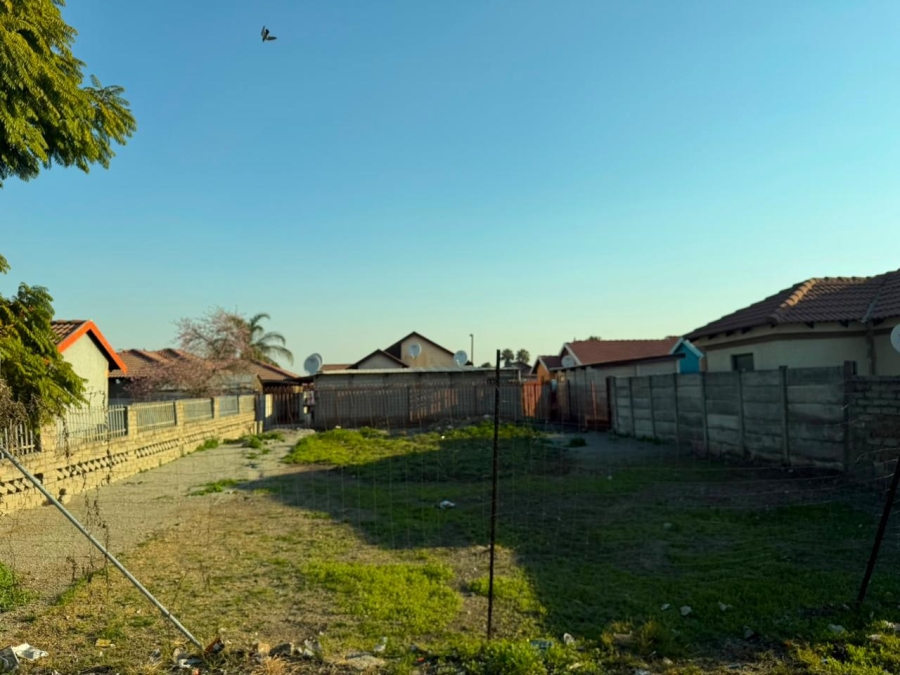0 Bedroom Property for Sale in Boitekong North West